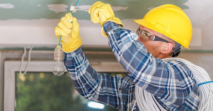 10 Tips for Hiring an Electrician