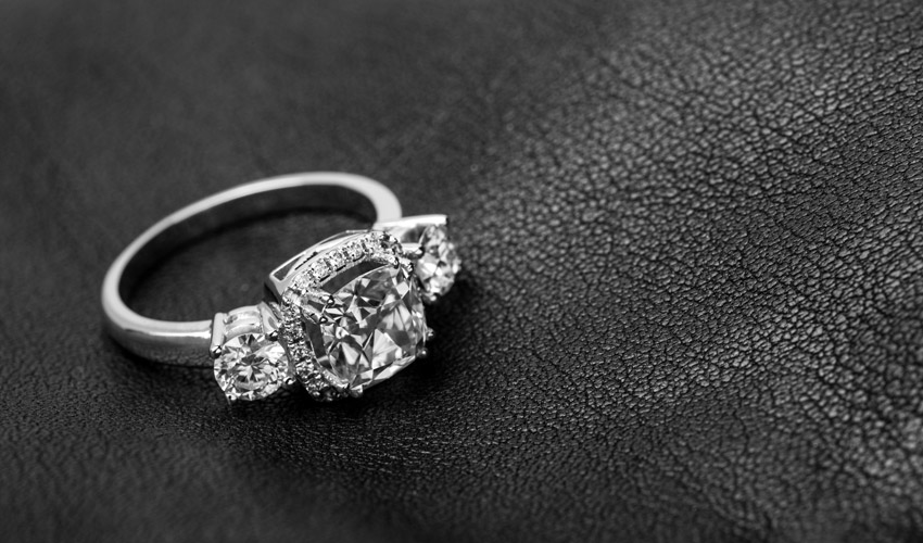 Spruce Up Your Outfit Using A Diamond Ring